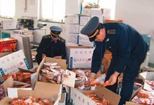 染色馒头：过期食品何其乱