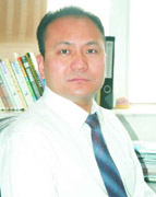 中期王红英